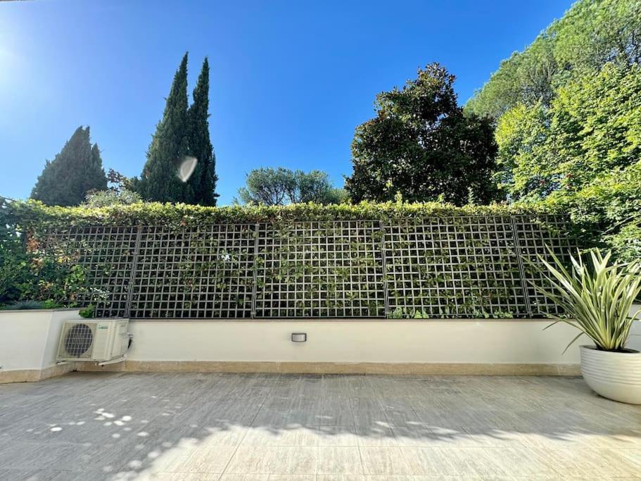 Elegant With Terrace In Balduina Appartement